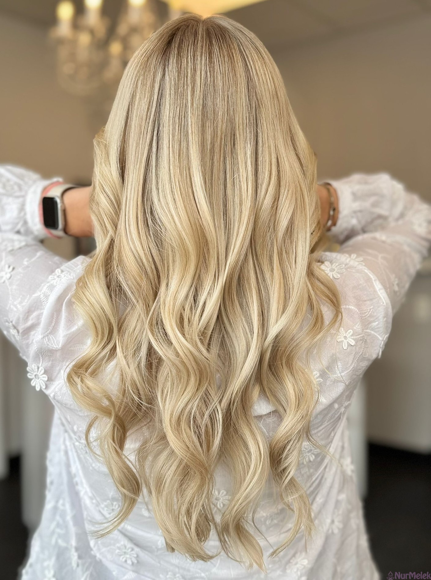 2025 Güzellik Trendleri: Cilt, Saç ve Bakımda Doğallık ve Işıltı Yılı